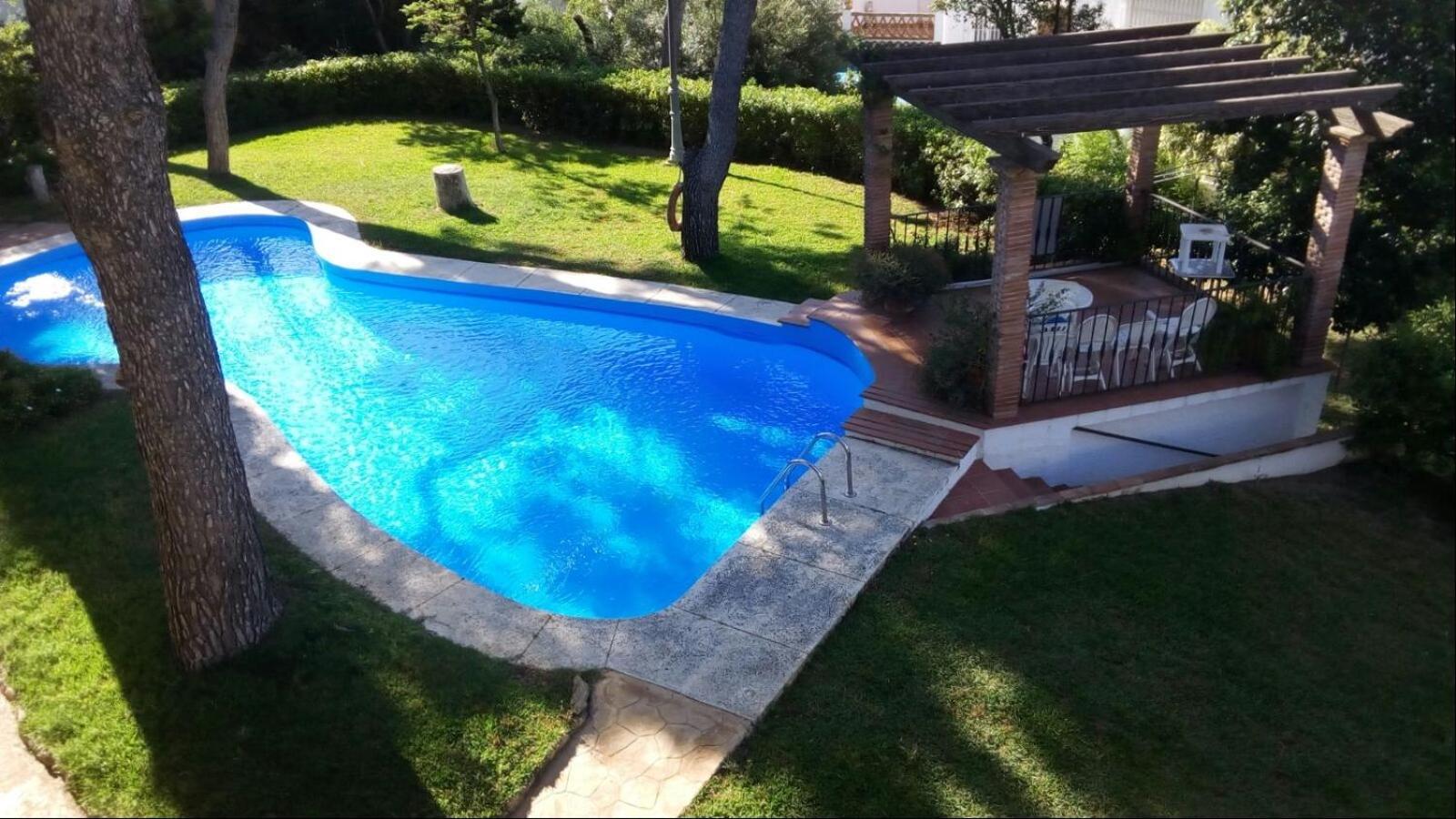 M&H Torremolinos Apartment Exterior photo
